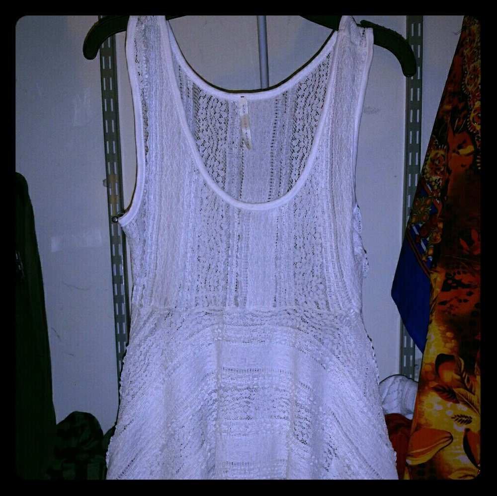 Lacey white flowy top